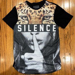 CLASSY BRAND MENS SILENCE GRAPHIC MESH JERSEY CREWNECK T SHIRT SIZE Medium Used